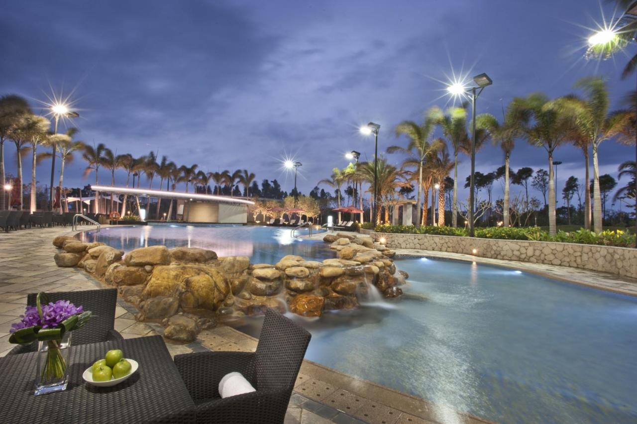 Hotel Crowne Plaza Huizhou By Ihg Exterior foto